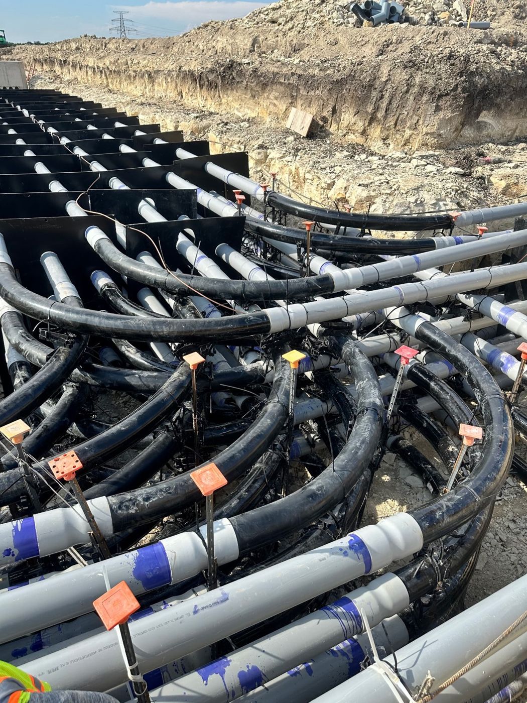 Multi-conduit fan-out with spacers